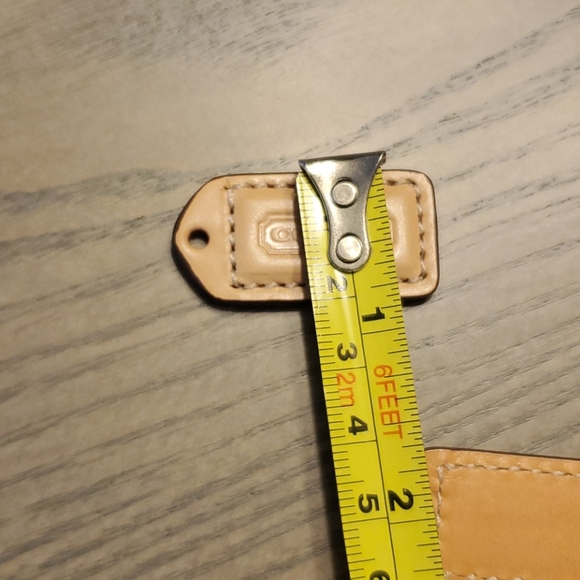 Coach Light Tan xsmall Leather Hangtag - Picture 6 of 6